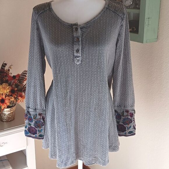 Soft Surroundings Knit Top - Picture 2 of 13